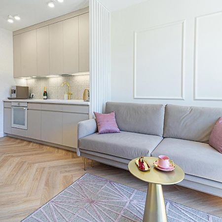 אוסטראודה Golden Elite Apartament מראה חיצוני תמונה